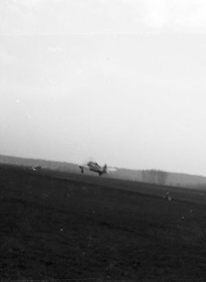 hartley   europe 1944   nh011